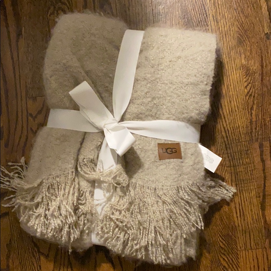 Ugg Trove